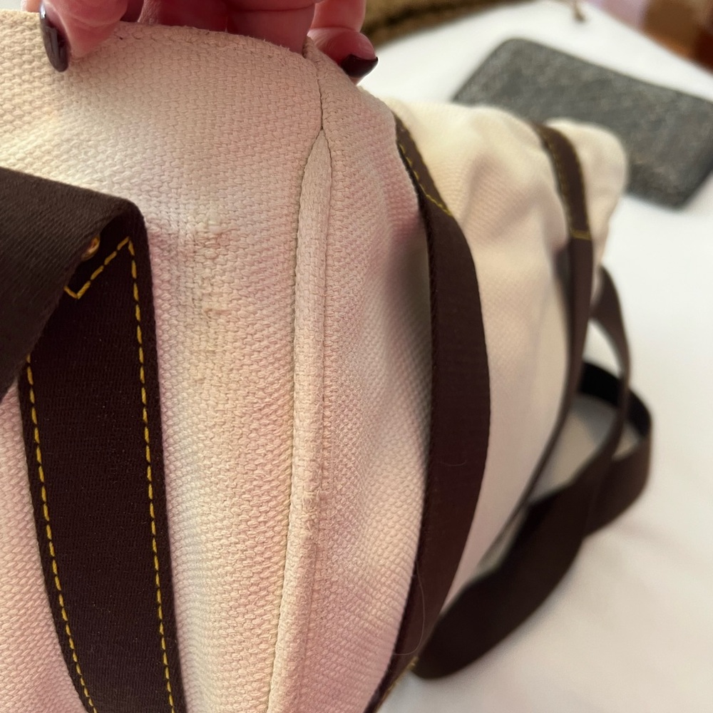 Louis Vuitton messenger bag. Good preloved condition. - Picture 8 of 10